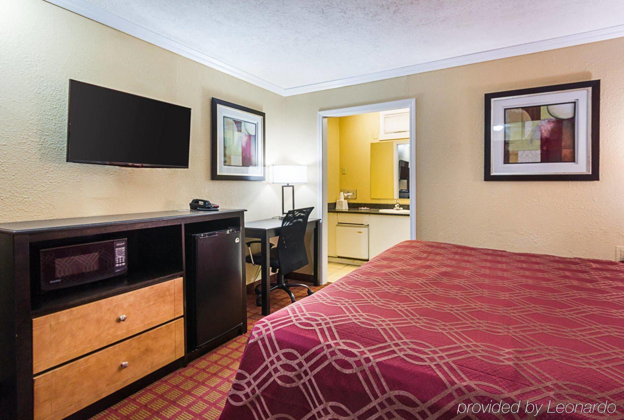 Rodeway Inn West Dodge Omaha Ngoại thất bức ảnh