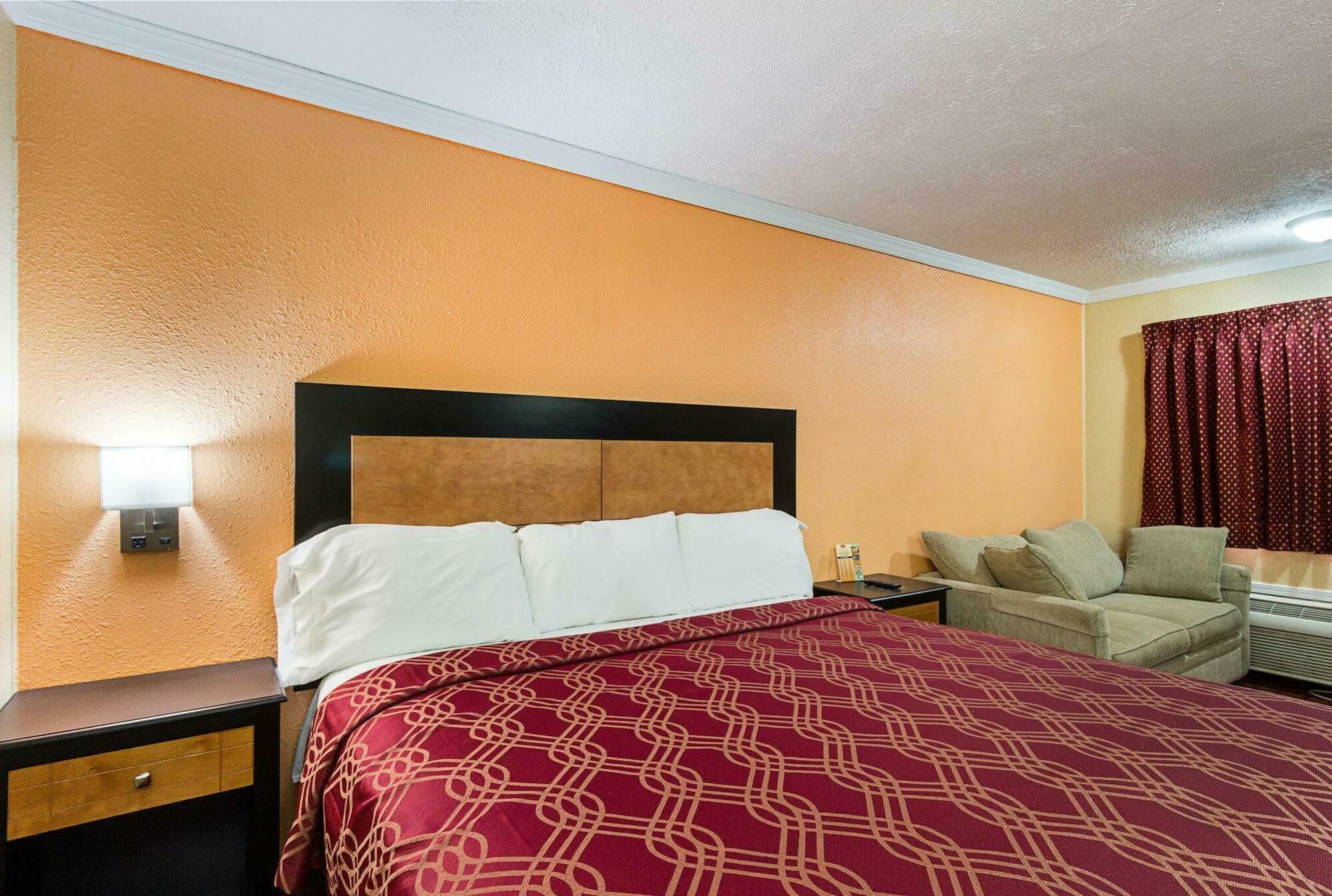 Rodeway Inn West Dodge Omaha Ngoại thất bức ảnh